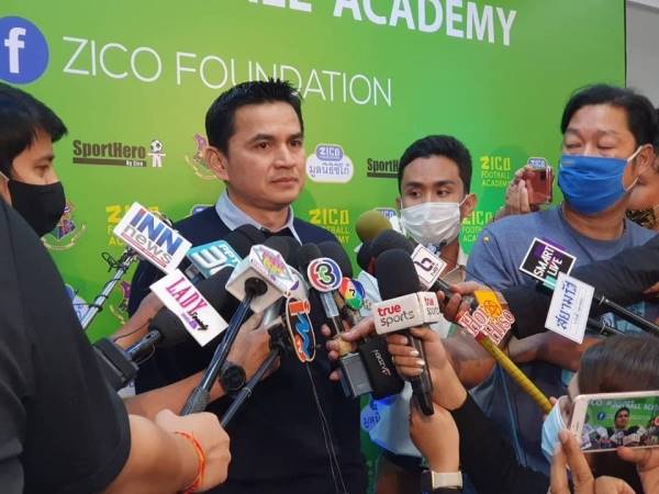 Bóng đá Việt Nam 21/12: Kiatisuk tham vọng giúp HAGL dự cúp châu Á