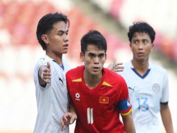 Jens Raven "Sát thủ" mới của bóng đá Đông Nam Á Jens Raven "Sát thủ" mới của bóng đá Đông Nam Á