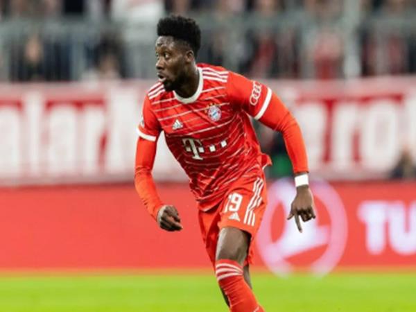 Hậu vệ cánh trái cần những điểm gì?