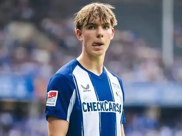 Chuyển nhượng MU: Liverpool cạnh tranh MU vì Kennet Eichhorn Chuyển nhượng MU: Liverpool cạnh tranh MU vì Kennet Eichhorn